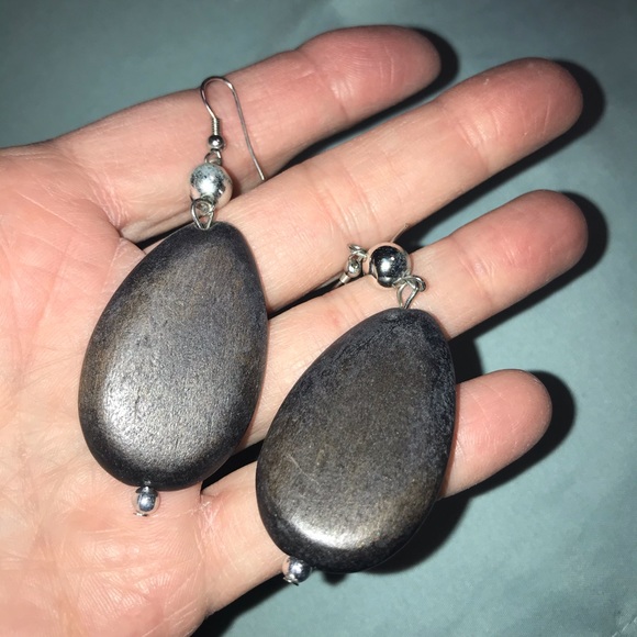 Large Brown/Silver Earrings. MUST BE BUNDLED - Picture 2 of 3